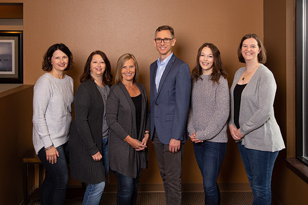 Dr. Alm and the team of Horizon Dental.